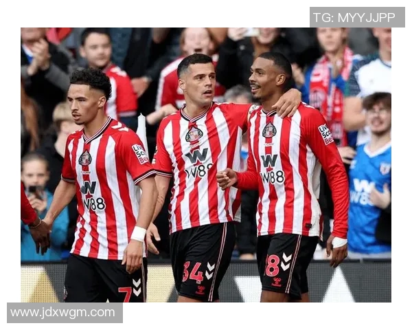 英超赛场上的现役足球明星们展现风采与实力的精彩瞬间