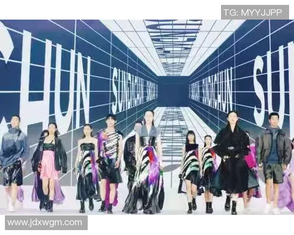 明星们佩戴篮球手环的时尚瞬间展现运动与潮流的完美结合